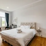 Проживание в семье Au Chateau 103 Tinlot