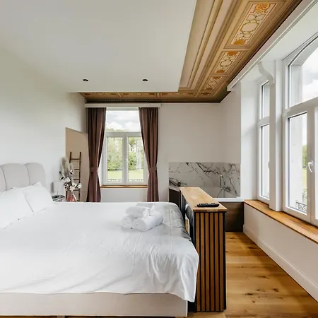 홈스테이 Au Chateau 103 Tinlot